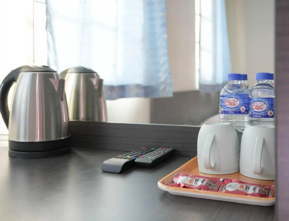 Amrise Hotel Σιγκαπούρη 3*,